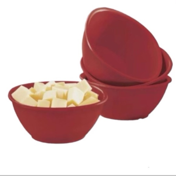 Tupperware  Legacy  Bowls Cereal  Soup  Plates Set of  4 Red Color - Picture 4 of 4